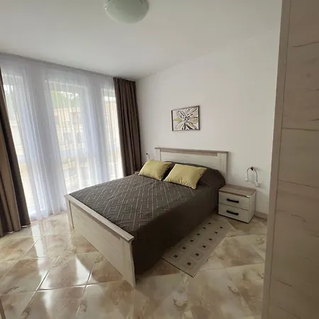 Appartamento Aphrodite Park *